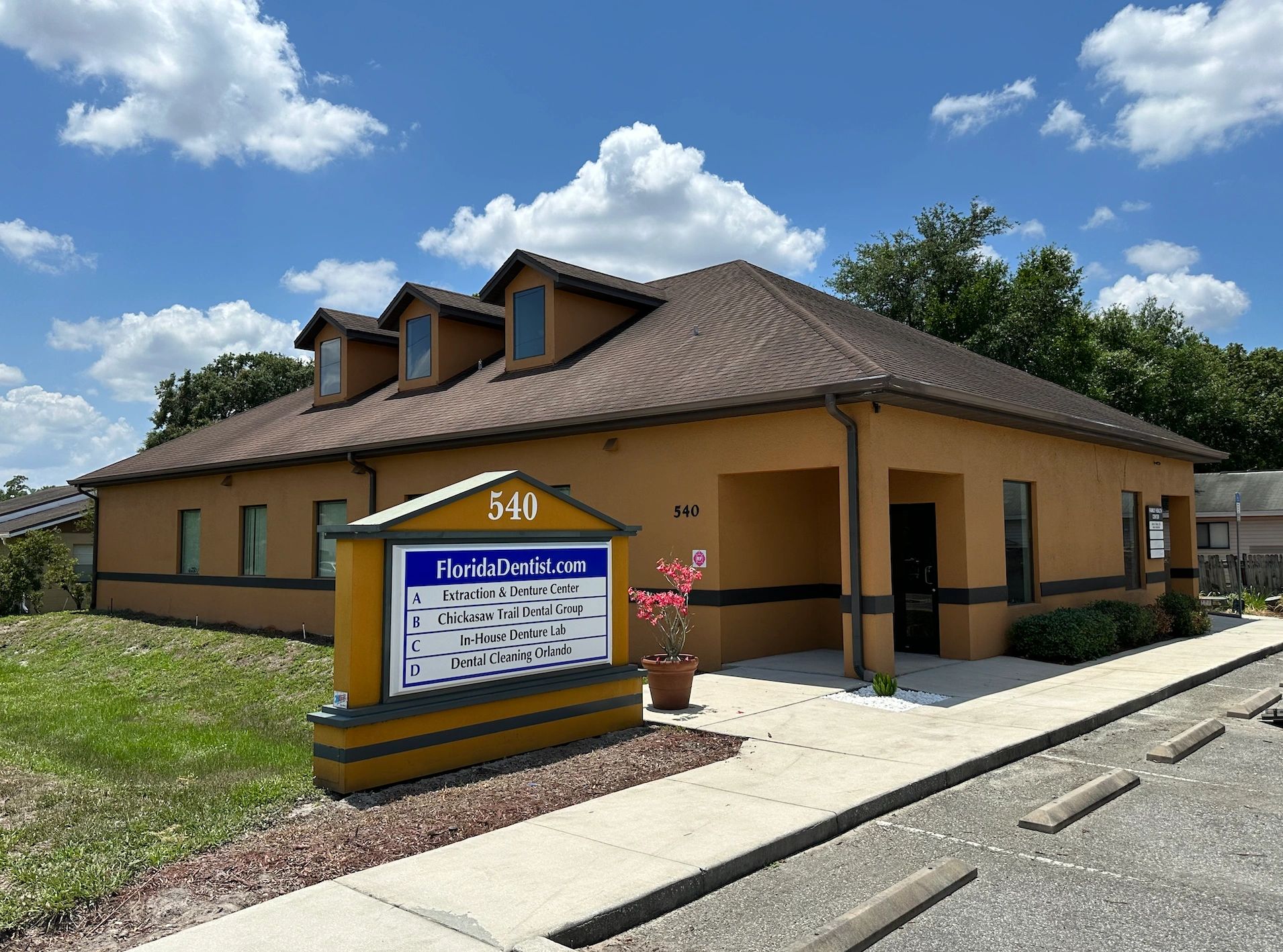 Dental Cleaning, Orlando Dentist and Denture Lab